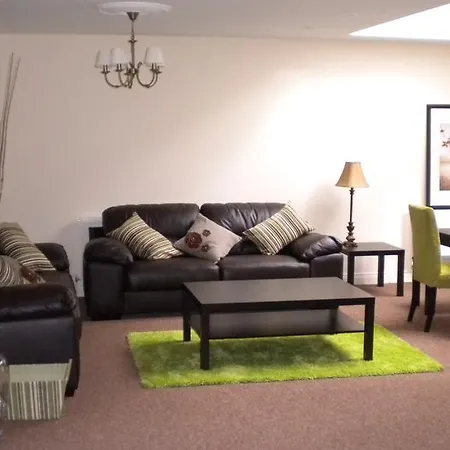 Holiday home Darley